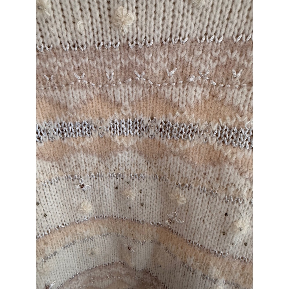 Vintage Wool Angora Sweater Medium Cream Beige Embroidered Soft Knit - Picture 2 of 6